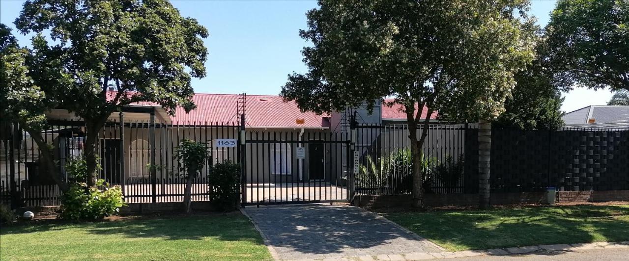 Meadowbrook Guesthouse Pretoria-Noord Zewnętrze zdjęcie